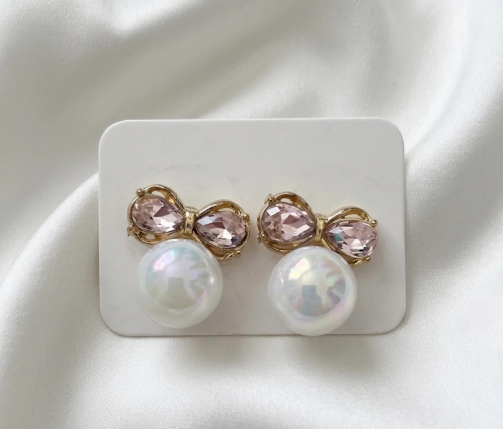 Boucles d'oreilles Nœud & Perle Nacrée